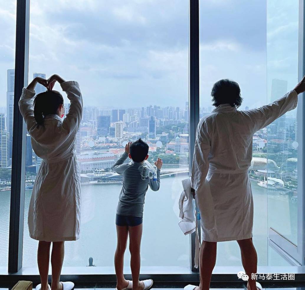 新加坡星二代!范文芳李铭顺6岁儿子颜值神似妈妈