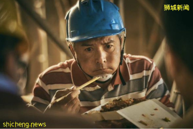 拍屋頂摔落地戲 李銘順拒用替身!