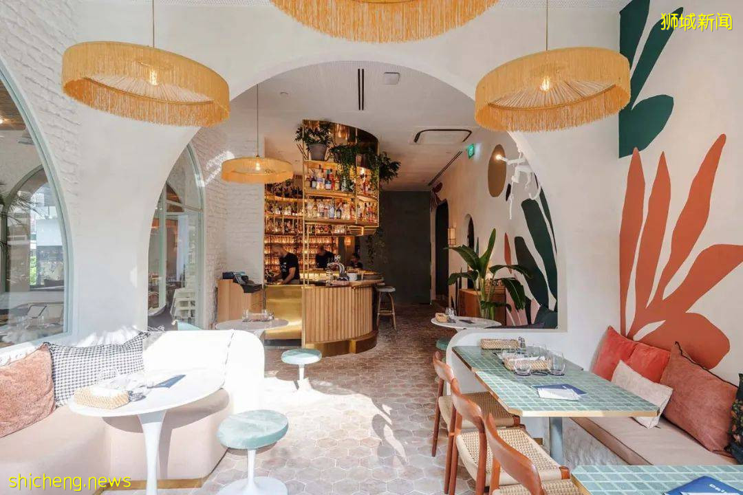 農場現摘蔬菜、啤酒廠吃美食、山頂落日餐廳……新加坡這24間戶外餐廳簡直是刷新了我的浪漫