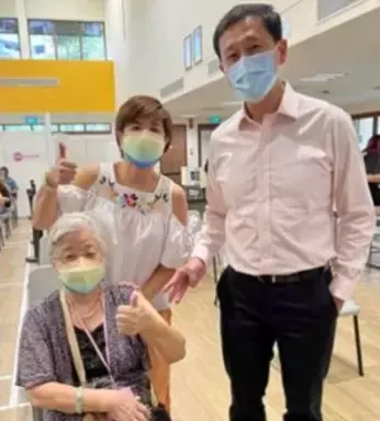 狮城超过半数人口 已接种疫苗追加剂