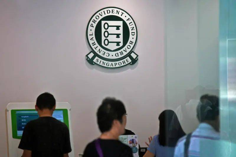 新加坡政府推出填补退休户头计划，预计将有44万人从中受益