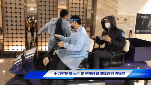 最新！李靓蕾曝光王力宏簡訊，送4億豪宅當封口費！徐若瑄：沒有對不起新加坡老公