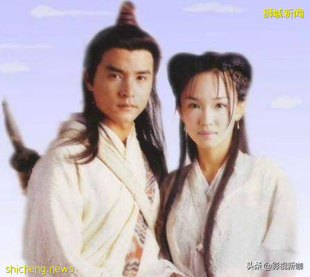 新加坡“國寶夫婦”亮相,一個拍一個演,這才是秀恩愛最高境界