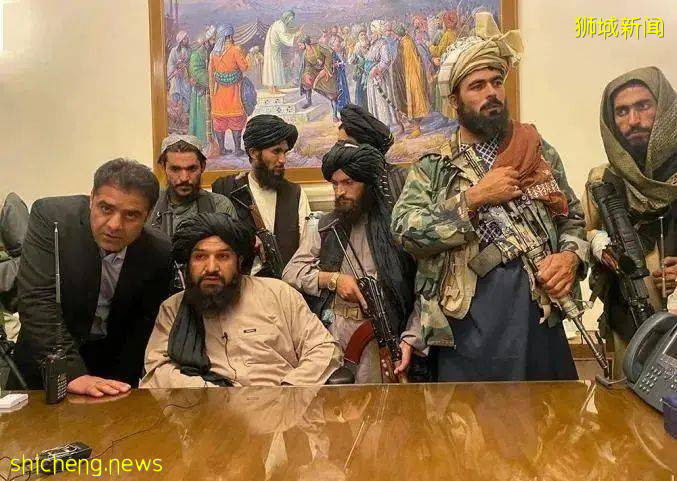 阿富汗机场2次爆炸、72人死亡！新加坡已紧急派出运输机协助撤离