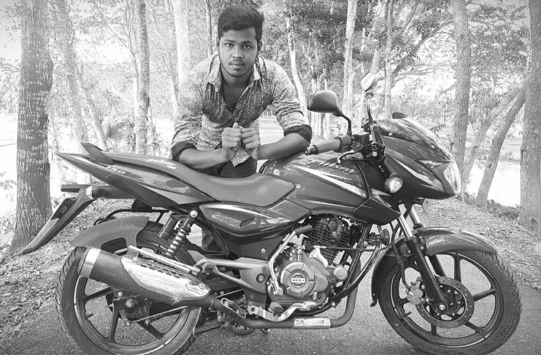 “要不是客工出手相救,我儿子就从三楼窗台掉下去了”