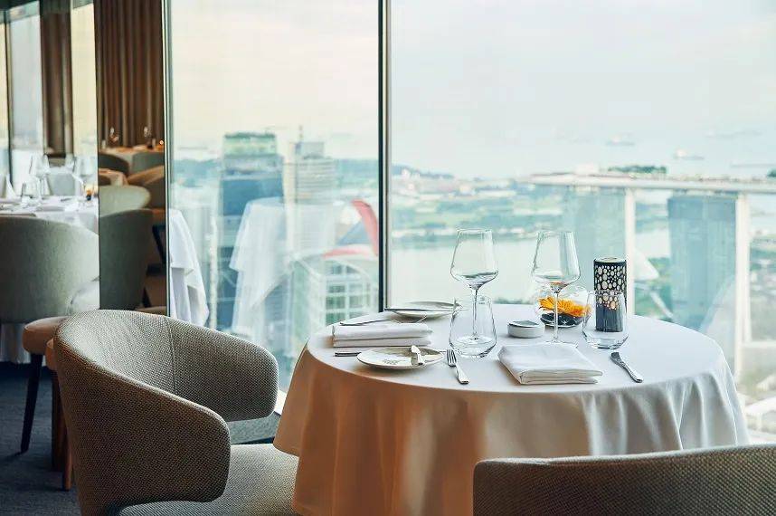 新加坡14間高顔值觀景餐廳，浪漫情人節趕早定起來