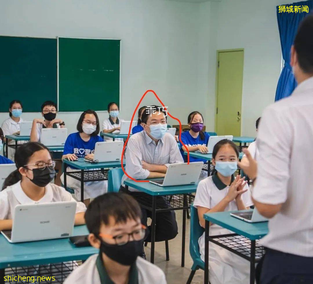 新加坡這個部長“親民值”爆表！注冊抖音賬號、自拍、曬小學證書