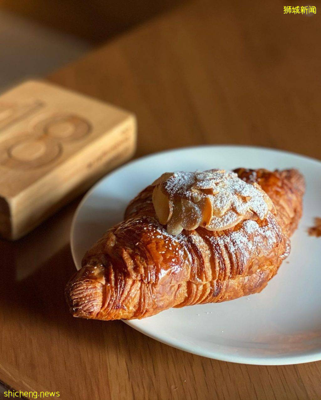 Lloyd’s Inn巴厘岛风酒店推出35%促销折扣💥 黄金地理位置+简约优质设计!感受坡岛上的异国风情⛱️