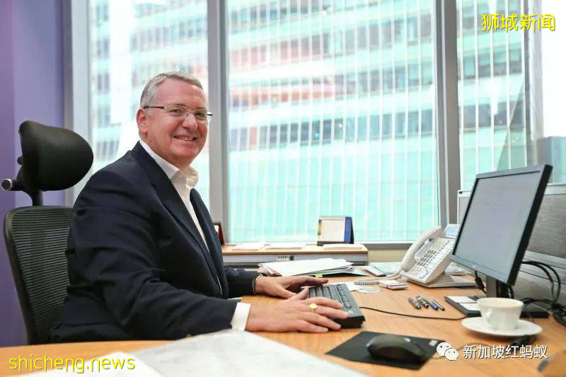 職場中的“毒”老板會影響員工心理健康! 一句話擊中網民痛點