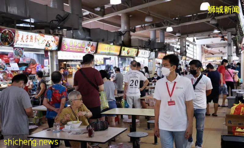 新加坡正考虑逐步恢复五人堂食