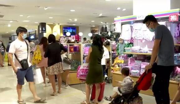 新加坡圣诞助“买气”大涨,“中国年”或成就“卖气”