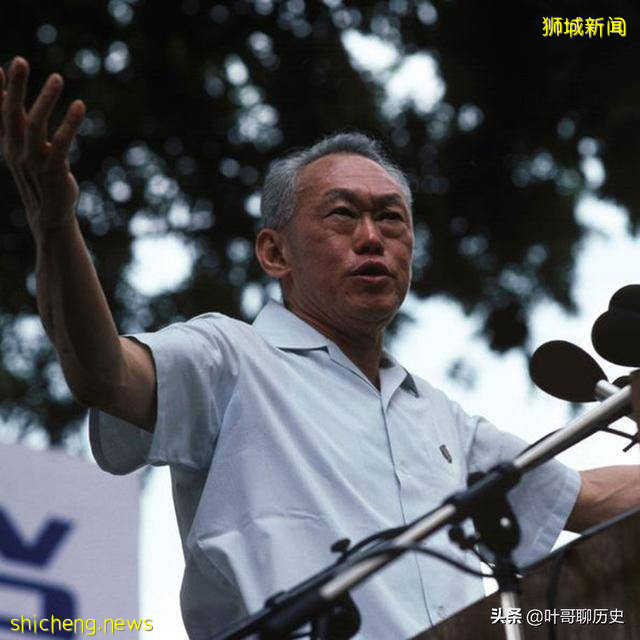 李光耀：为何先在新加坡废汉语，后又扶持汉语学校发展