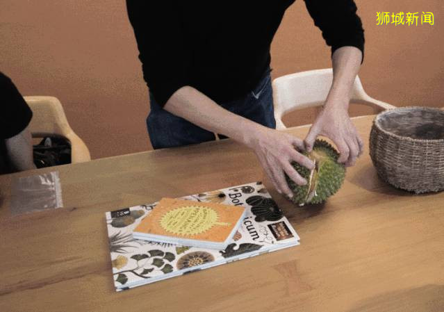 小長假，這家寶藏店的隱藏菜單“榴梿下午茶”全新加坡性價比最高，一起吃起來呀