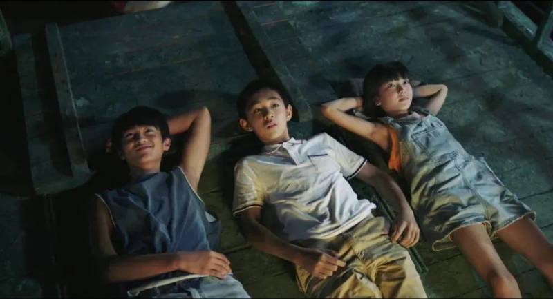 一分不剩!新加坡未成年姐弟合伙,盗刷80岁祖母15万存款