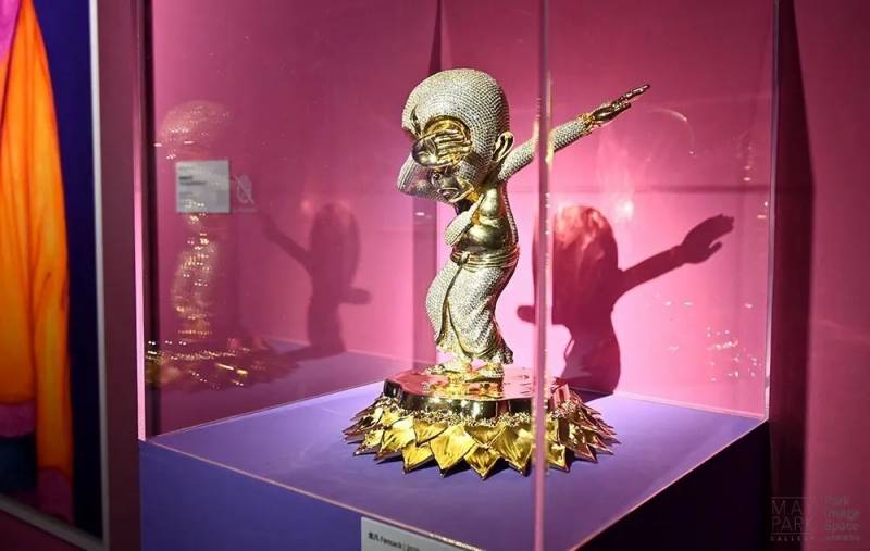 新加坡用膠帶做了一場大型公共藝術