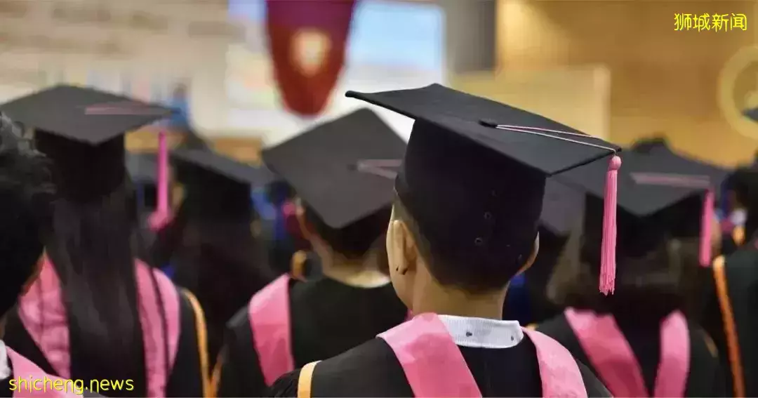 新加坡議員建議給學曆畢業證設“有效期”，不再終生制！網友炸了