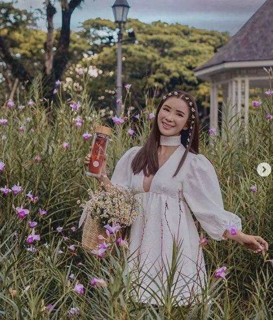 新加坡愛馬仕女王曬百萬珠寶盒,紅到中國!接下國産美妝