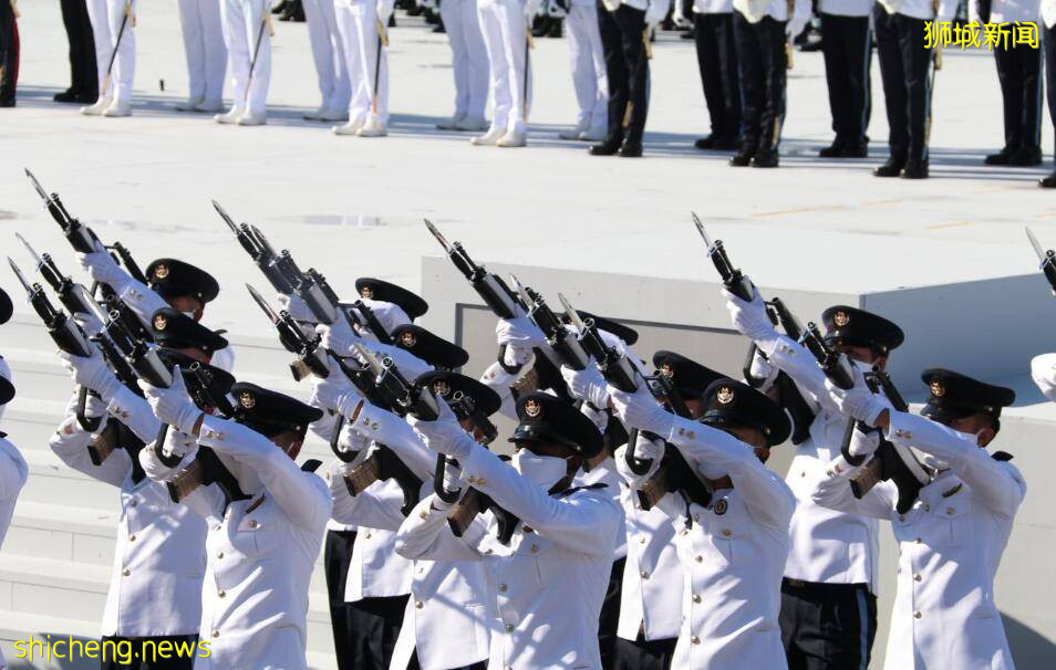 新加坡国庆盛典占C位！燃！超燃！太超燃