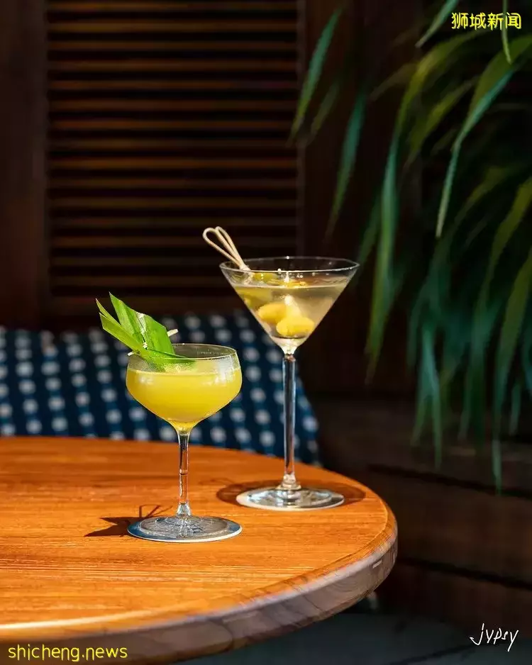 JyPSY One Fullerton可以看到海灣的日料餐廳🍣波西米亞風+療愈藍色調,打造超舒適的用餐氛圍