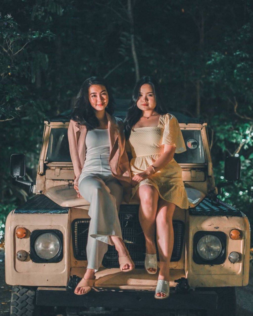 夜貓出遊🔛 10大夜間娛樂活動，開啓嗨皮夜生活！玩轉新加坡密室、保齡球、超夯貨櫃