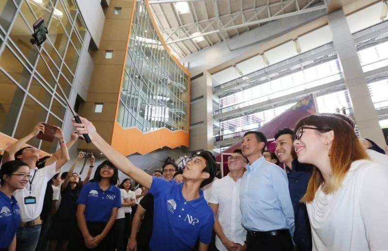 羡慕！新加坡推出新工读计划，理工生留学党们再也不用担心就业问题