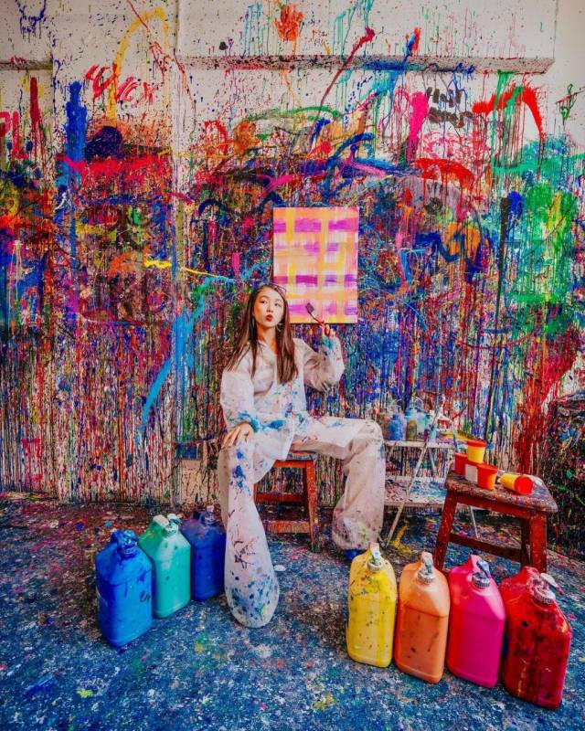 新加坡首家泼水彩画室 🌈 舒解压力+消除焦虑新去处🤩 挥洒你的才艺,释放你的压力