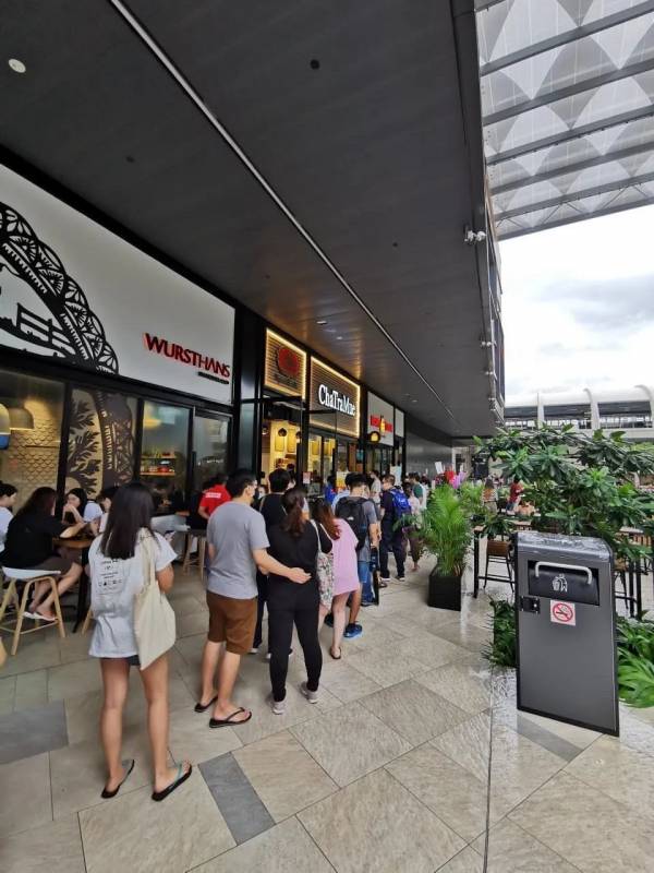 不能去泰國？沒關系！著名泰國網紅奶茶ChaTraMue強勢登陸新加坡