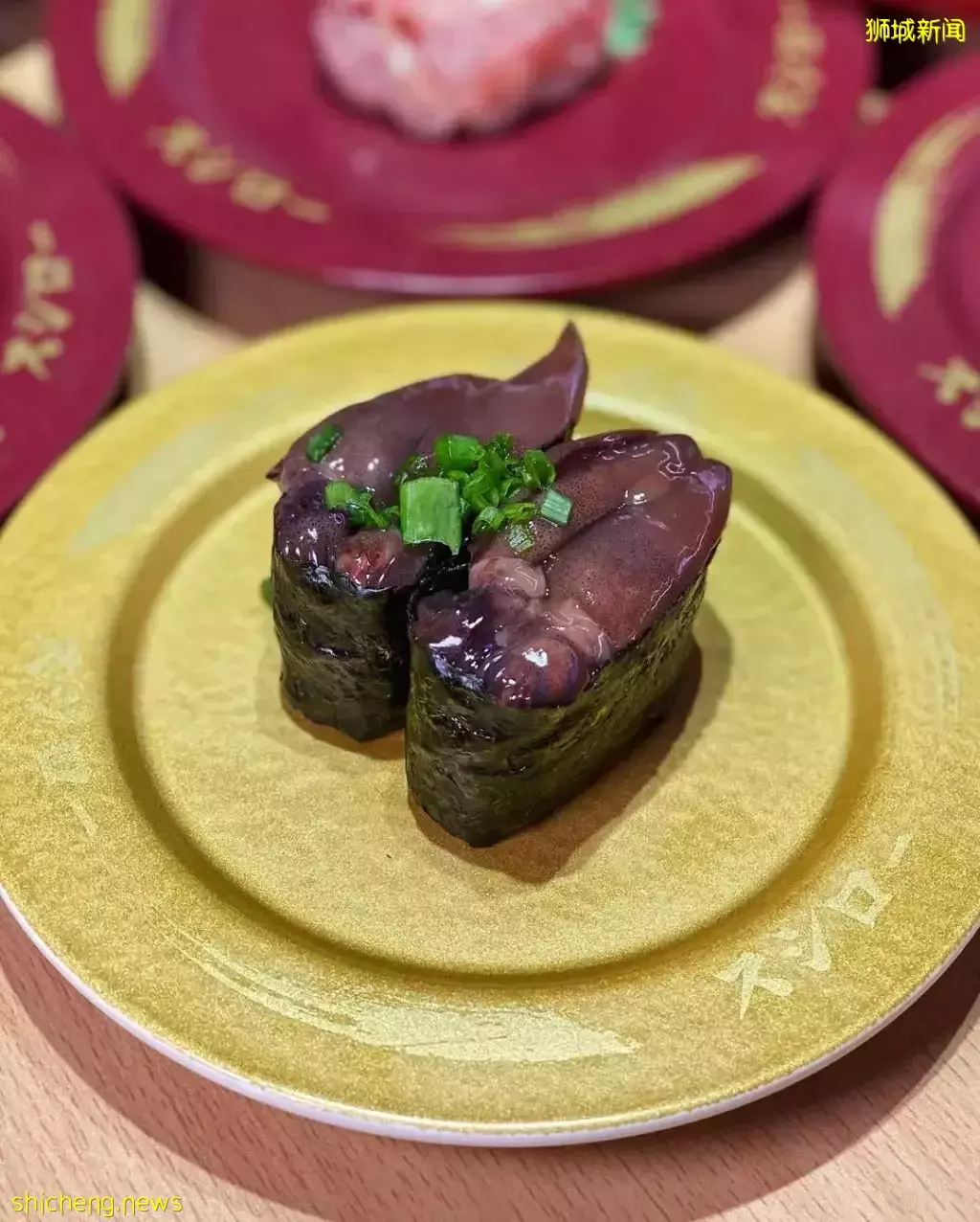 SUSHIRO春季限定新品,腌渍海胆寿司、海胆干拌拉面、发光鱿鱼军舰卷等珍稀食材登场