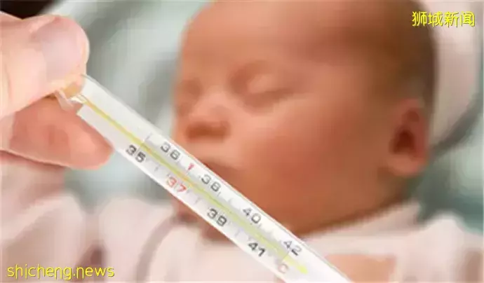 “我在新加坡带高烧儿子去看病,被迫和新冠患者共处一个多小时!”