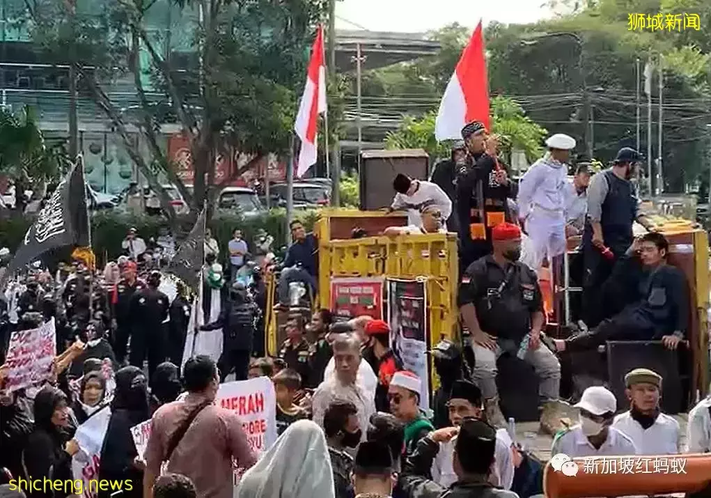 印尼的激进传教士被拒入境新加坡，招谁惹谁了