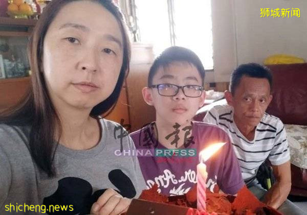 ◤大馬婦女獅城車禍亡Part 4◢ “媽咪,一路走好!” 遠距送愛妻最後一程 丈夫痛徹心肺