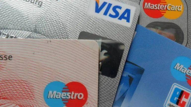 3年前，李顯龍總理說，新加坡部長在中國像個“鄉巴佬”。前天，這一切變了