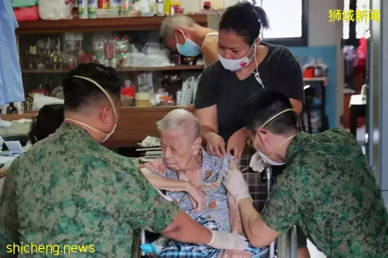 他，竞选总理接班人失利，却赌赢了抗疫！新加坡卫生部长王乙康，口碑逆转