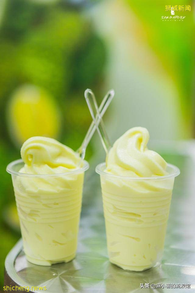 新加坡唐人街原来叫牛车水,市区最热闹的地方,聚集各种中国美食