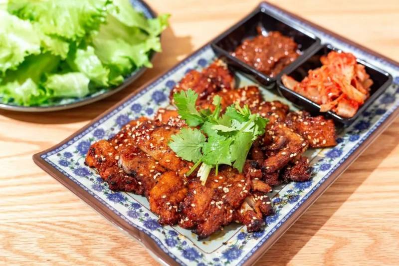 文庆新食代新店开业狂送霸王餐!还有招牌鸡公煲集赞免费领