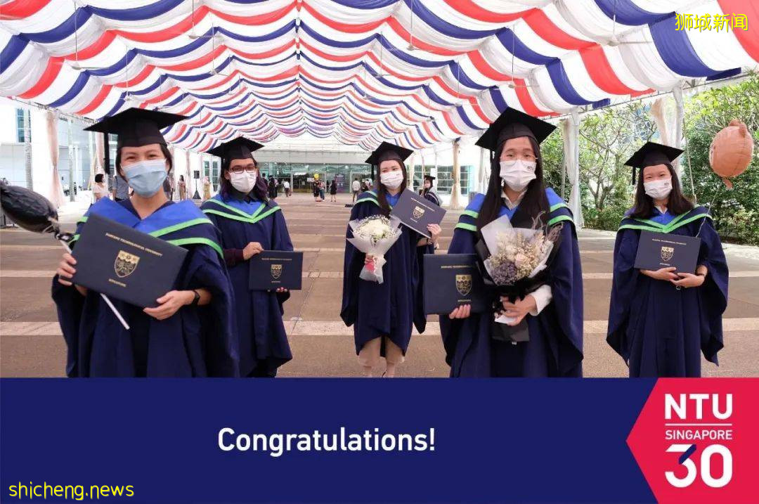 南洋理工大學舉行2021屆線下畢業典禮，新加坡總統出席