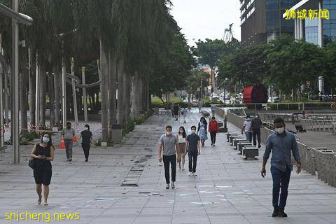 新加坡民众预约中国新冠疫苗热情高涨 接种点应接不暇