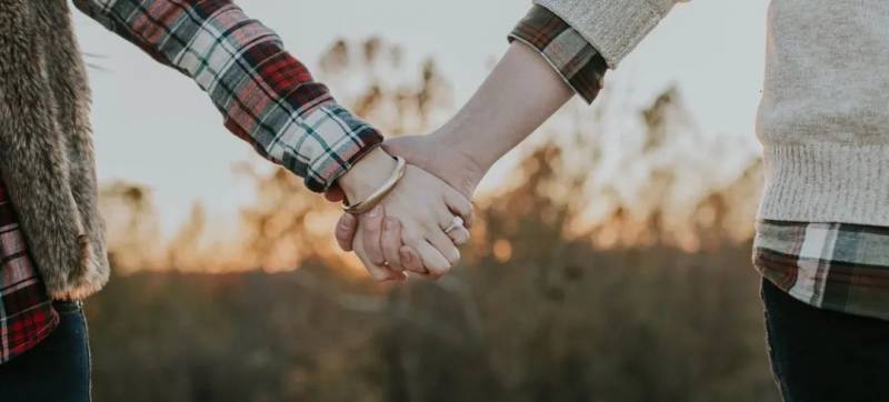 爲什麽在新加坡,第一次約會要選小販中心呢