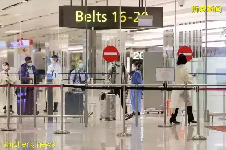 新加坡新增322确诊，2病逝；本地奥密克戎输入病例中有53起通过VTL入境