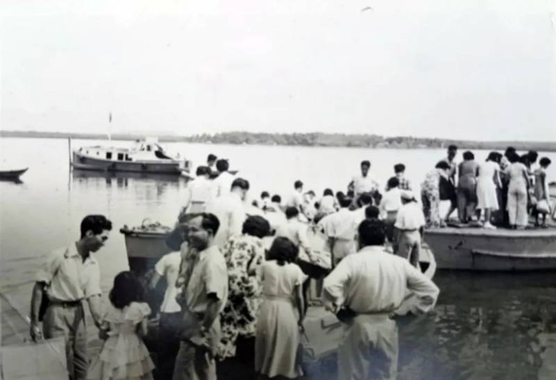 榜鵝:客路豬寮外行舟綠水前