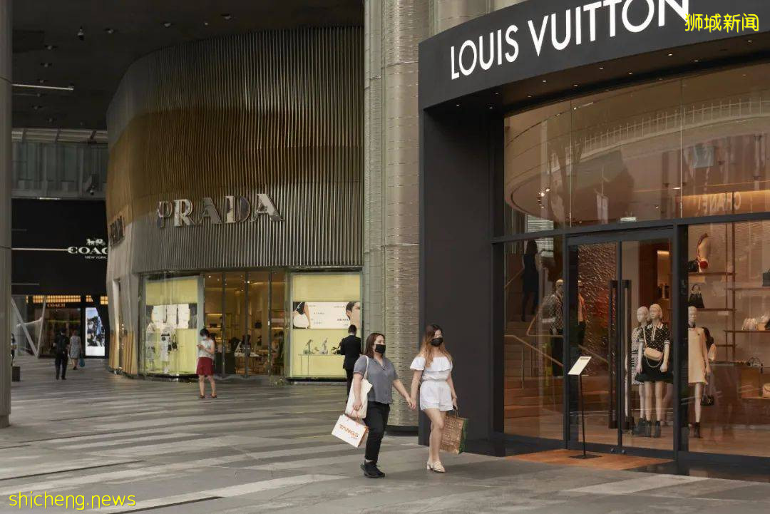 今天新政生效!衛生部長:疫情已改善,新加坡拒打疫苗者需自費治新冠,中國網友叫好