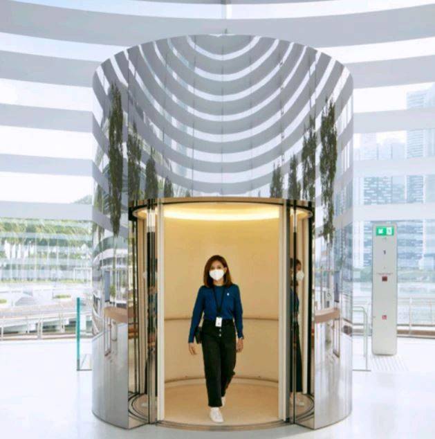 新加坡全球首個海上蘋果店奢華內部曝光,你要來打卡麽