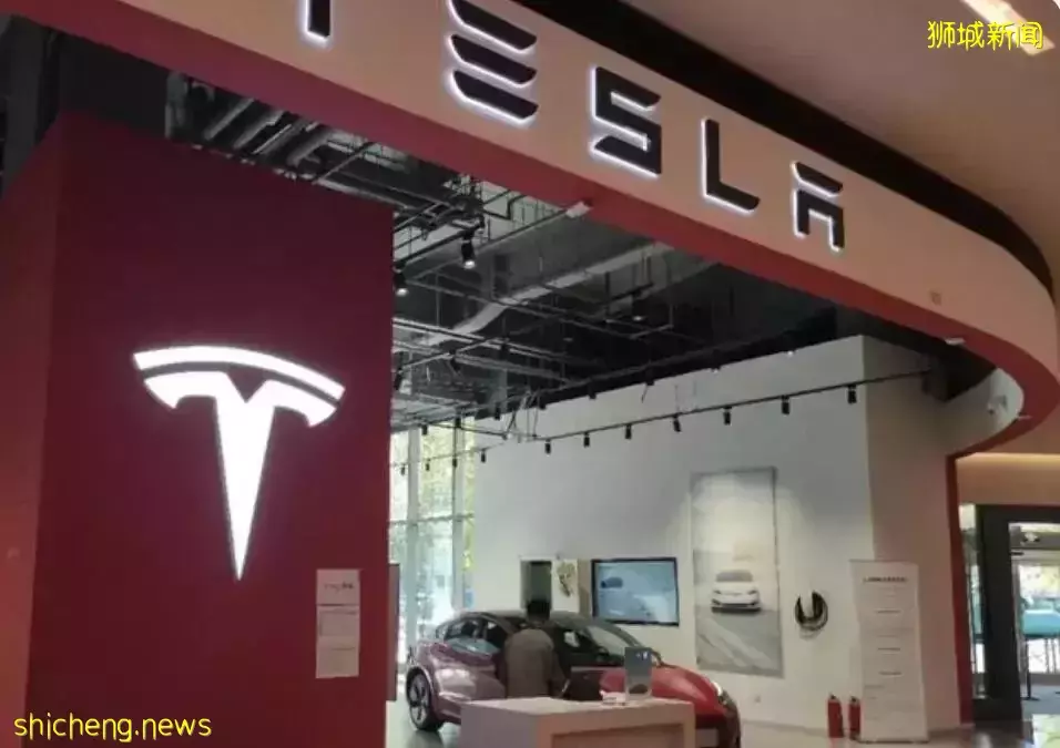 全球经济断崖特斯拉顶不住全球大裁员,新加坡区总经理直接被裁