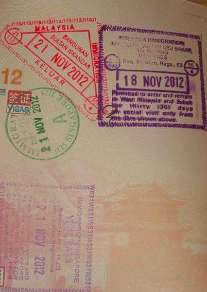 大家小心了！！不盖章，撕护照，过海关还是渡劫