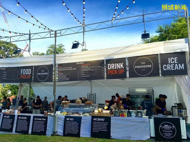 新加坡露天快閃電影院~你嘗試過嗎