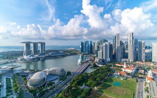 面對疫情，新加坡去年富豪人數增幅全球第三，超高淨值人士人數增加10%