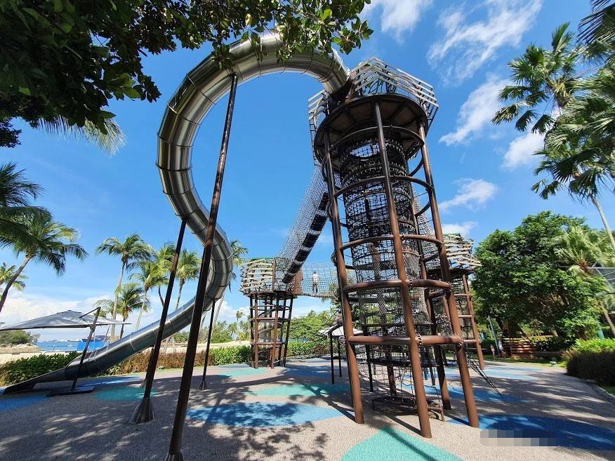 吃土也要去!1家3口嗨翻新加坡五星級酒店,私人沙灘、樹屋、兒童俱樂部…太值了