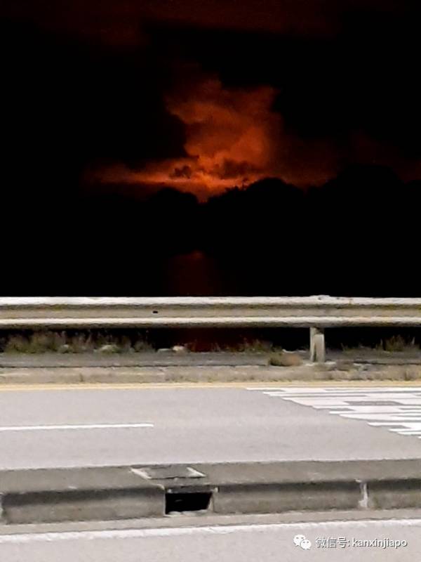 连续两晚新加坡夜空闪烁著红光,到底发生了什么事