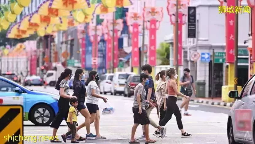 刷屏朋友圈！新加坡全民每天出門、聚會前必做：自己捅鼻子，抗原檢測！中國也官宣開始了