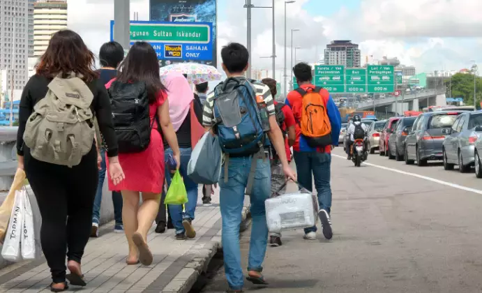 新马通关2小时后有人确诊!新毒株难检测,VTL恐成新加坡防疫突破口